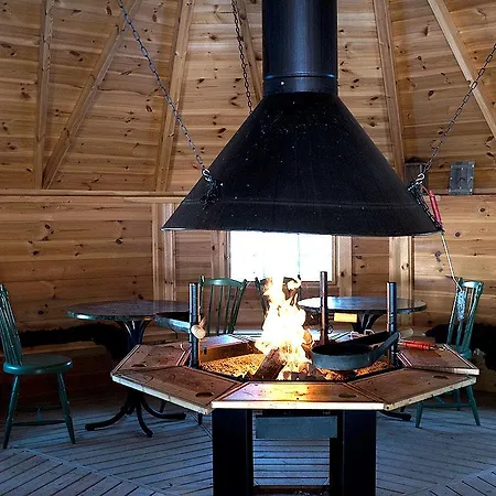 Bed & Breakfast Ilmaristen Matkailutila *